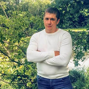 Игорь Большаков